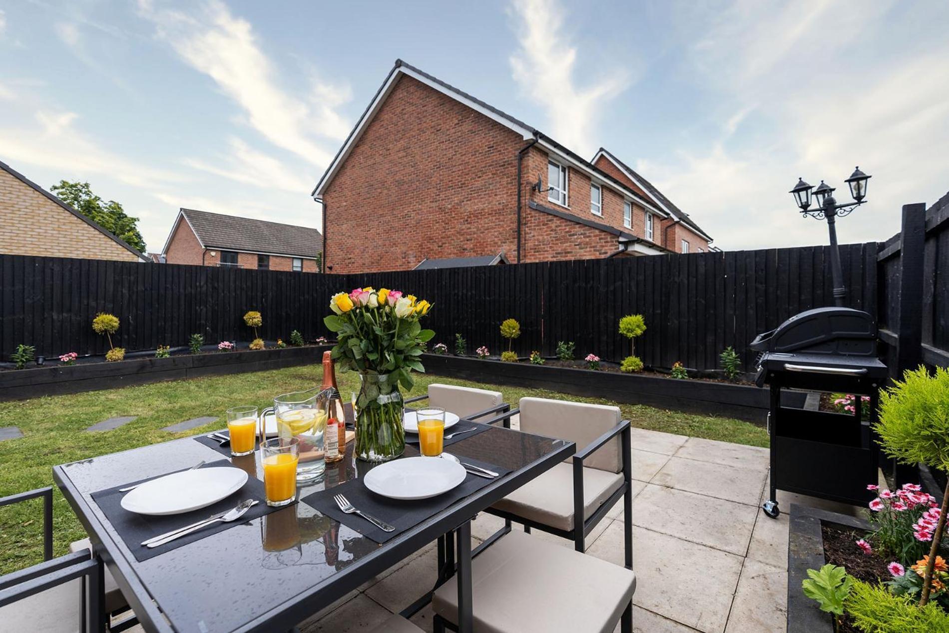 Riverside Villas Manchester Exterior foto