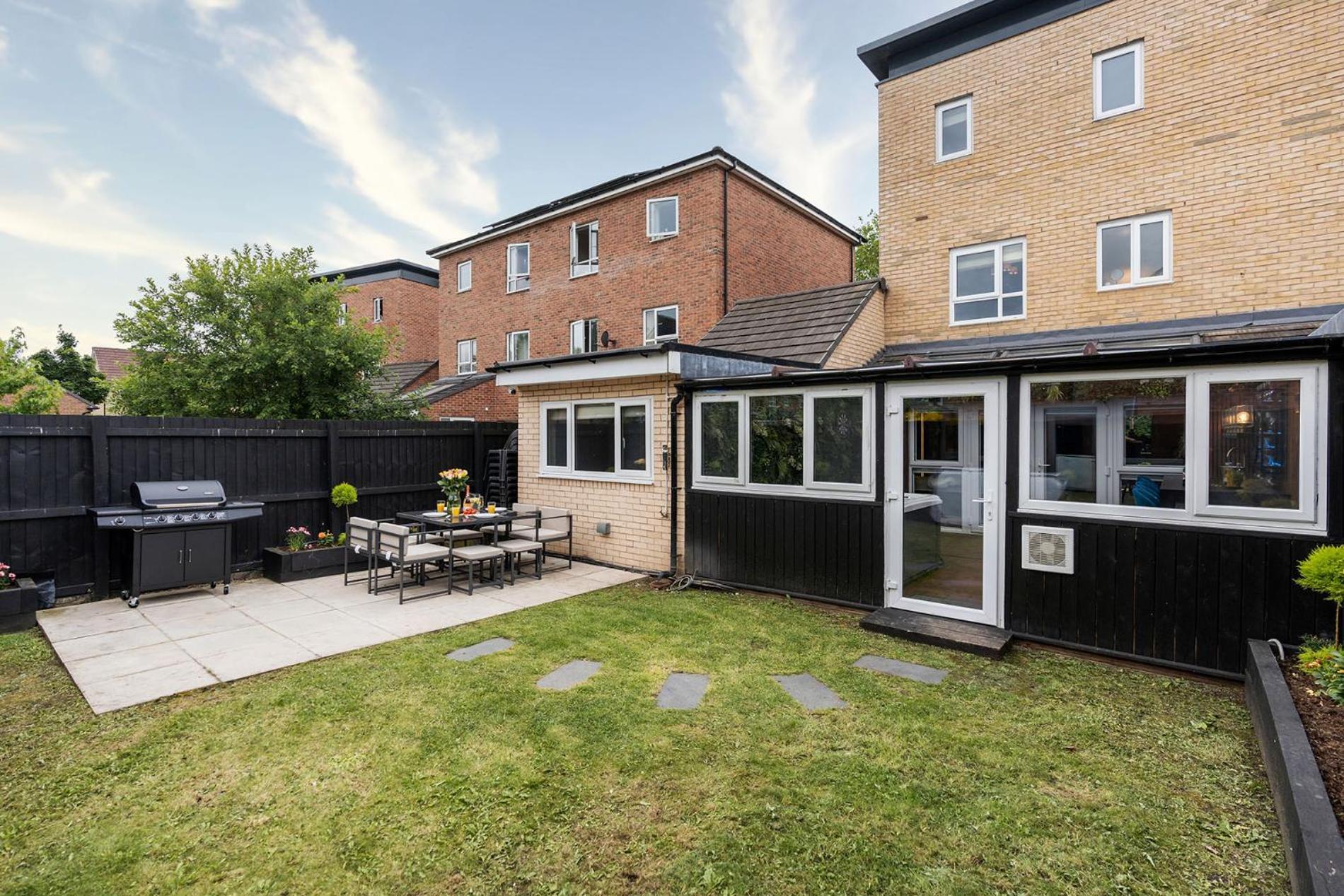 Riverside Villas Manchester Exterior foto